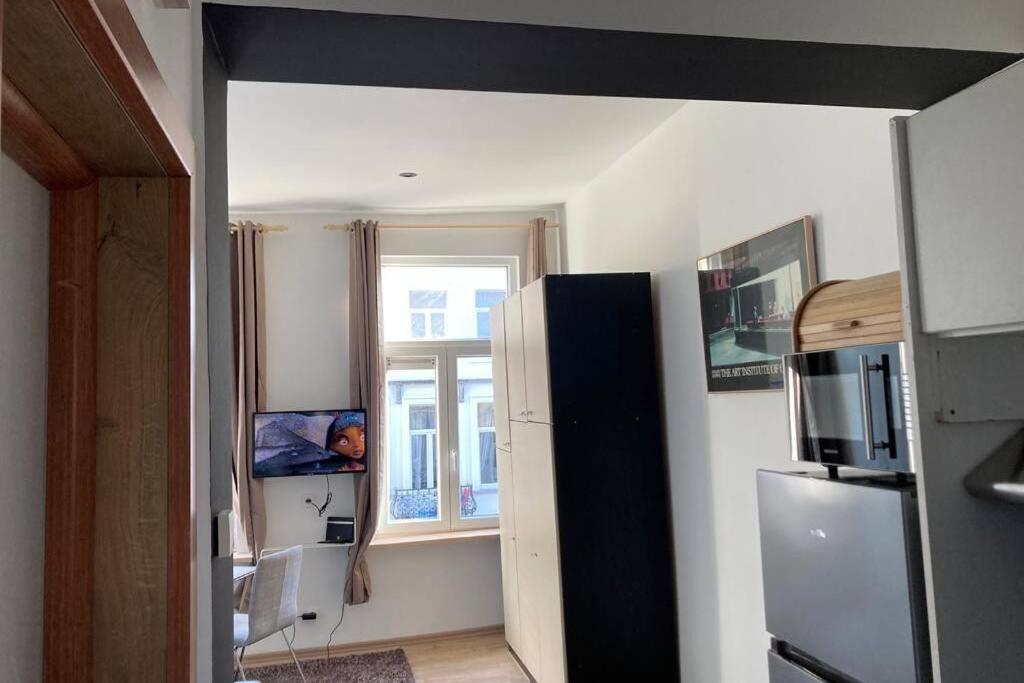 Magnifique Studio Au 2Eme Etage, A Proximite De La Gare Du Midi! 브뤼셀 외부 사진